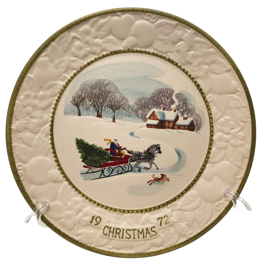 Vernon Ware Metlox 1972 Christmas Plate 